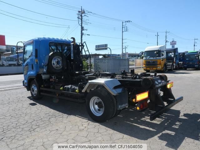 isuzu forward 2011 CFJ1604050 image 2