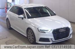 audi a3 2018 quick_quick_DBA-8VCXS_WAUZZZ8V3JA095129
