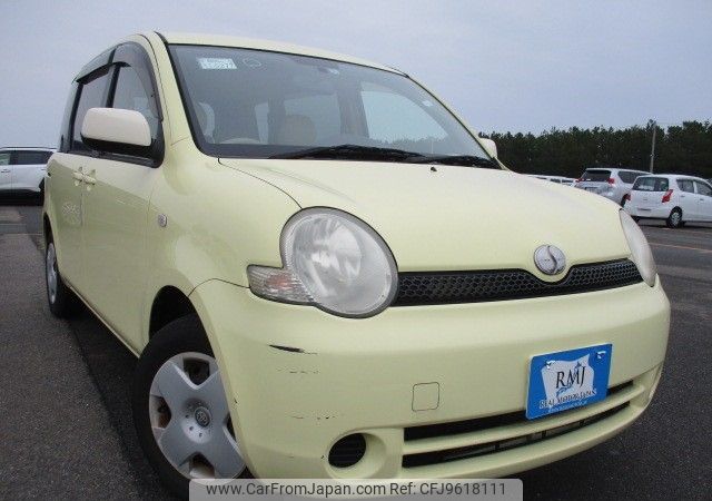 toyota sienta 2004 REALMOTOR_F2024010397A-10 image 2
