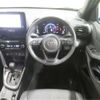toyota yaris-cross 2024 CFJ1659428 image 11