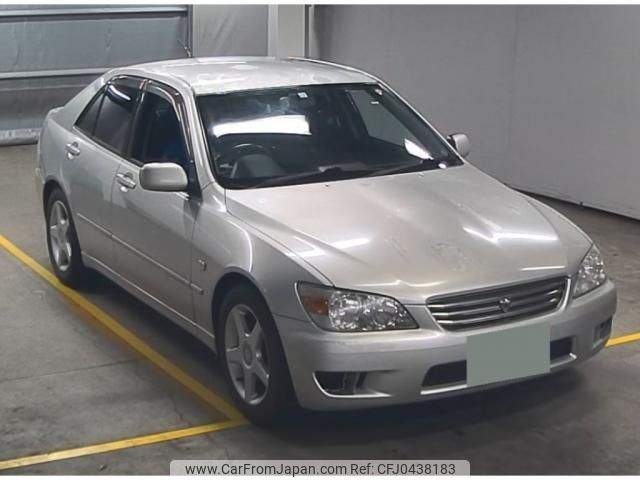 toyota altezza 2000 quick_quick_GF-SXE10_0036919 image 1