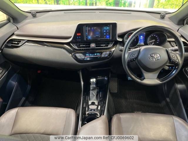 toyota c-hr 2017 -TOYOTA--C-HR DAA-ZYX10--ZYX10-2012928---TOYOTA--C-HR DAA-ZYX10--ZYX10-2012928- image 2