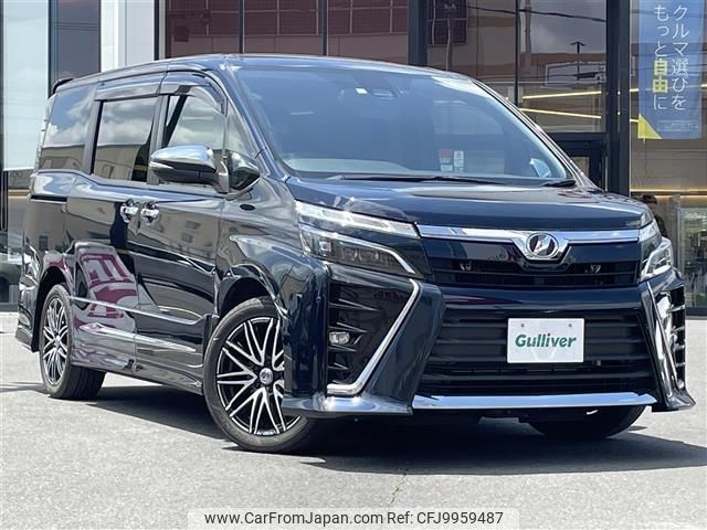 toyota voxy 2018 -TOYOTA--Voxy DBA-ZRR80W--ZRR80-0417008---TOYOTA--Voxy DBA-ZRR80W--ZRR80-0417008- image 1