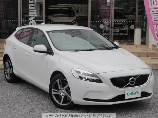 volvo v40 2017 -VOLVO--Volvo V40 DBA-MB4154T--YV1MV2920J2471699---VOLVO--Volvo V40 DBA-MB4154T--YV1MV2920J2471699- image 1