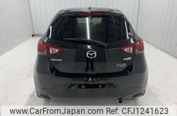 mazda demio 2015 NIKYO_JN17832