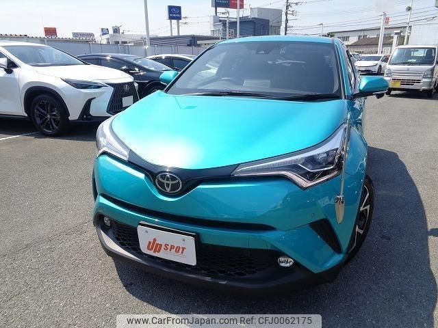 toyota c-hr 2019 quick_quick_DBA-NGX10_NGX10-2011602 image 1