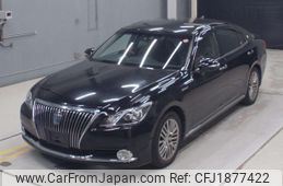 toyota crown-majesta 2017 CFJ1877422