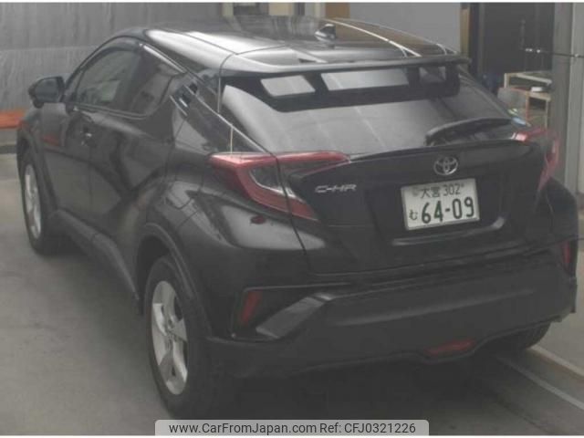 toyota c-hr 2018 quick_quick_DBA-NGX50_2028242 image 2