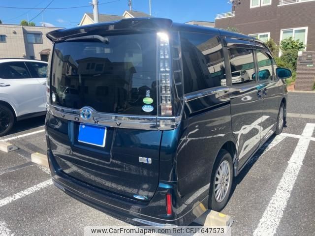 toyota voxy 2014 CFJ1647573 image 2