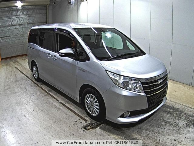 toyota noah 2015 CFJ1861540 image 1