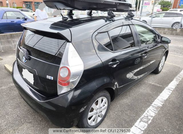 toyota aqua 2014 BD25055A5186 image 2