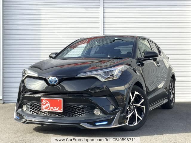 toyota c-hr 2018 quick_quick_DAA-ZYX10_ZYX10-2110251 image 1