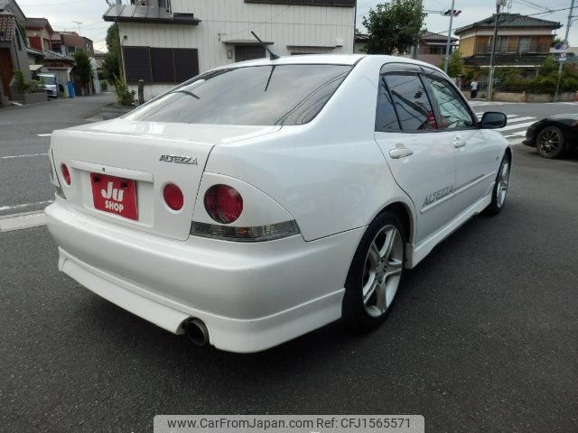 toyota altezza 2000 CFJ1565571 image 2