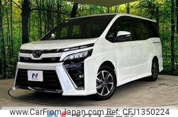 toyota voxy 2017 CFJ1350224