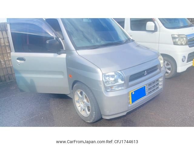 mitsubishi toppo-bj 2000 CFJ1744613 image 1