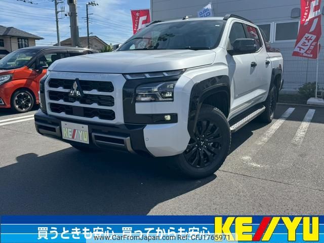 mitsubishi triton 2025 CFJ1765971 image 1