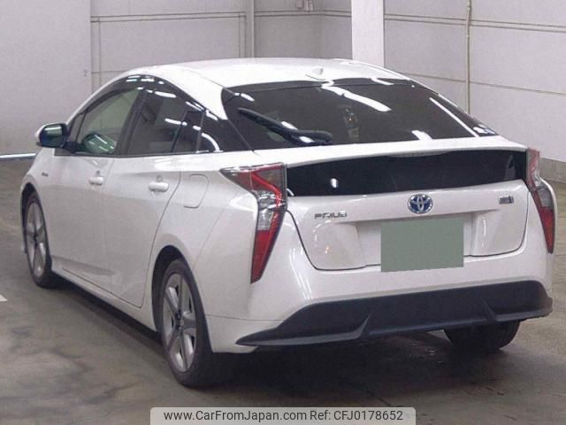 toyota prius 2016 quick_quick_DAA-ZVW50_ZVW50-6018599 image 2