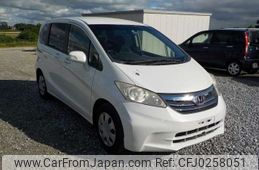 honda freed 2013 -HONDA--Freed DBA-GB3--GB3-1517737---HONDA--Freed DBA-GB3--GB3-1517737-