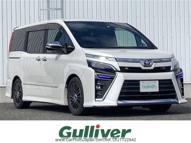 toyota voxy 2018 -TOYOTA--Voxy DBA-ZRR80W--ZRR80-0414412---TOYOTA--Voxy DBA-ZRR80W--ZRR80-0414412- image 1