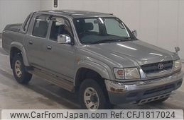 toyota hilux-sports-pick-up 2003 CFJ1817024
