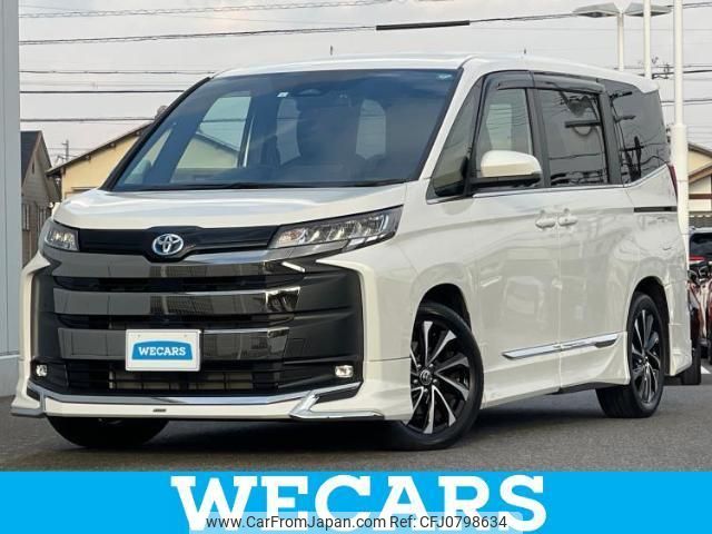 toyota noah 2023 quick_quick_6AA-ZWR90W_ZWR90-0062476 image 1