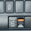 toyota voxy 2018 CFJ1480683 image 9