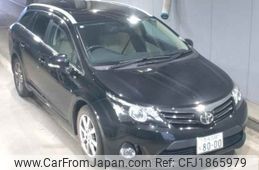 toyota avensis 2013 CFJ1865979