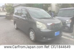 toyota noah 2010 CFJ1844649