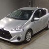 toyota aqua 2017 -TOYOTA--AQUA NHP10-6578702---TOYOTA--AQUA NHP10-6578702- image 1