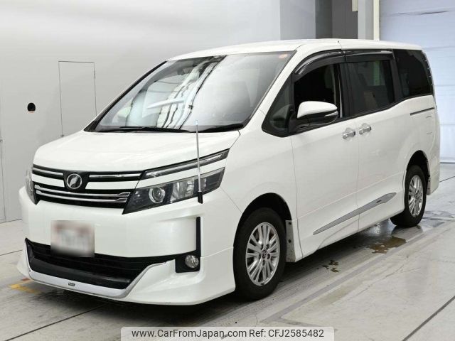2016 Toyota Voxy ZRR85G - Car Price $9,458
