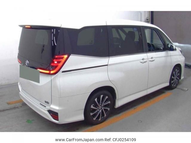 toyota noah 2023 quick_quick_6AA-ZWR90W_ZWR90-0101309 image 2