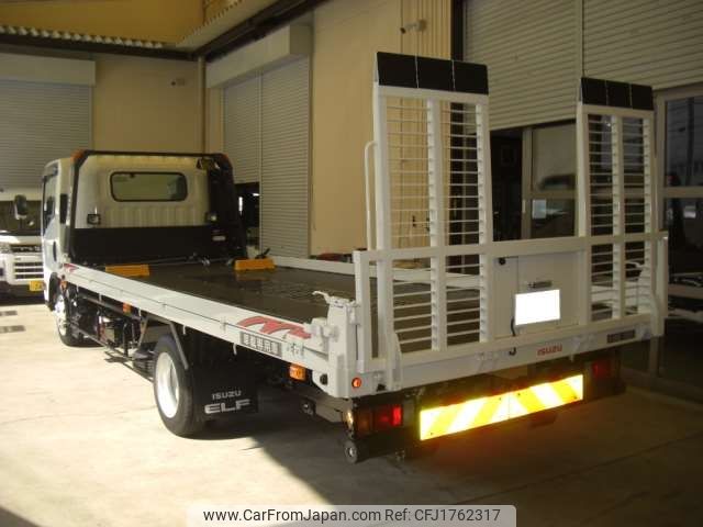 isuzu elf-truck 2023 CFJ1762317 image 2
