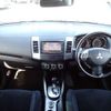 mitsubishi outlander 2010 646828-N2025040422F-24 image 12