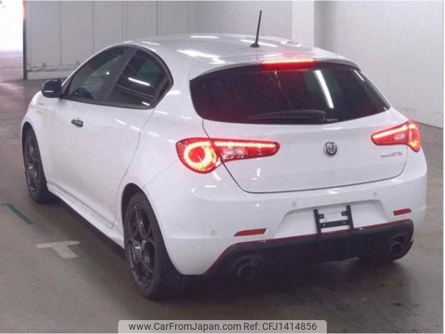 alfa-romeo giulietta 2017 quick_quick_ABA-940181_ZAR94000007461492 image 2