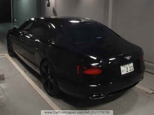 bentley bentley-flying-spur 2018 CFJ1778750 image 2