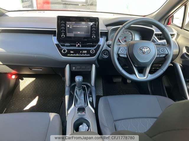 toyota corolla-cross 2023 CFJ1778780 image 2