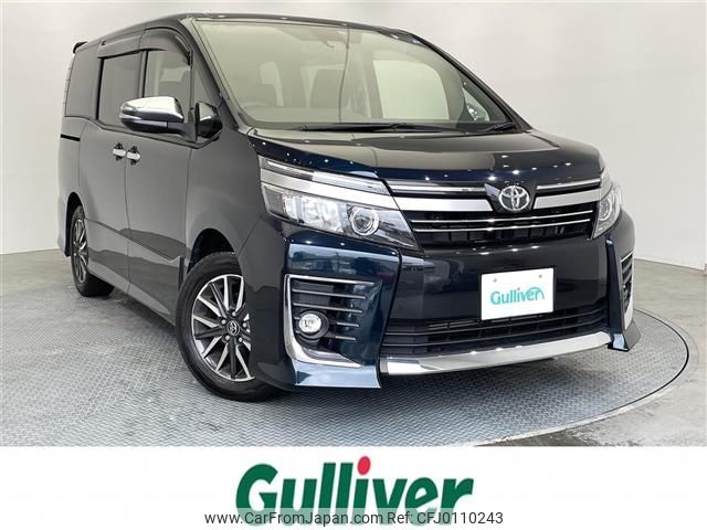 toyota voxy 2017 -TOYOTA--Voxy DBA-ZRR80W--ZRR80-0303657---TOYOTA--Voxy DBA-ZRR80W--ZRR80-0303657- image 1