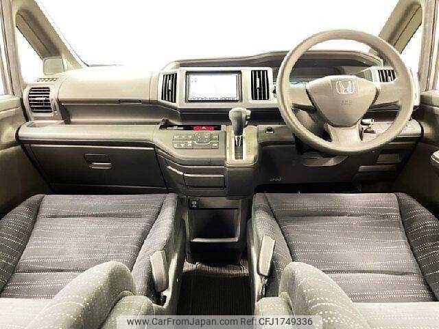 honda stepwagon 2011 CFJ1749336 image 1