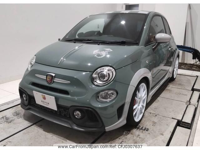 abarth 695 2020 quick_quick_31214T_ZFA3120000JD51173 image 2