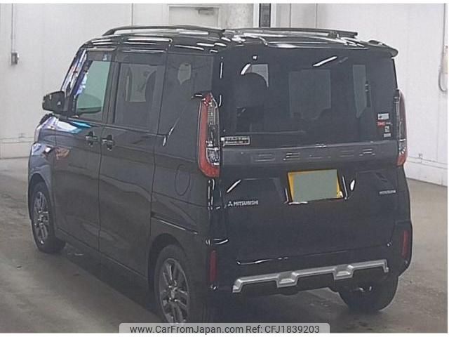 mitsubishi delica 2024 CFJ1839203 image 2