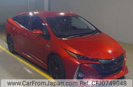 toyota prius-phv 2017 quick_quick_DLA-ZVW52_ZVW52-3067188