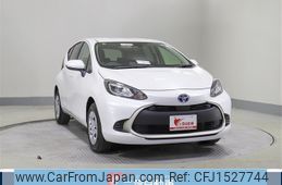 toyota aqua 2024 CFJ1527744
