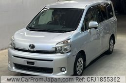 toyota voxy 2011 CFJ1855362