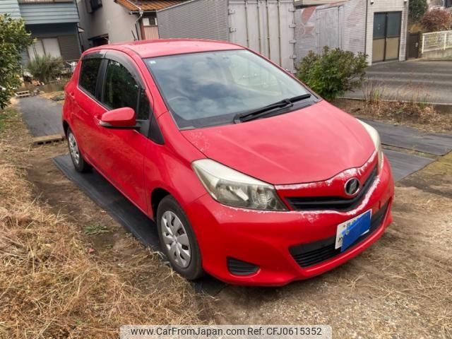 toyota vitz 2013 -TOYOTA--Vitz DBA-NSP130--NSP130-2110215---TOYOTA--Vitz DBA-NSP130--NSP130-2110215- image 2