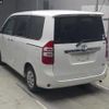 toyota noah 2011 TE5145 image 1