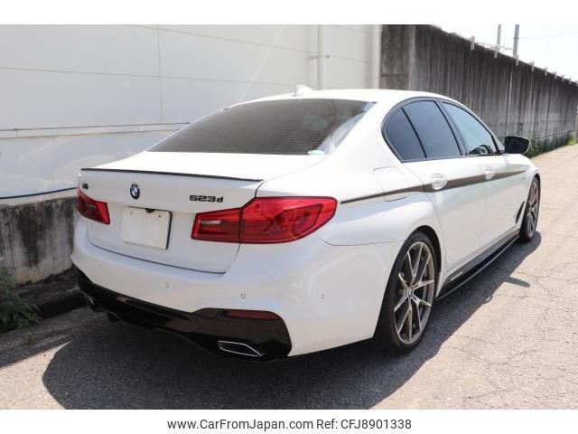 bmw 5-series 2017 quick_quick_LDA-JC20_WBAJC32050G581087 image 2