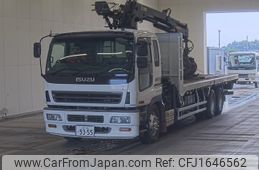 isuzu giga 2004 CFJ1646562