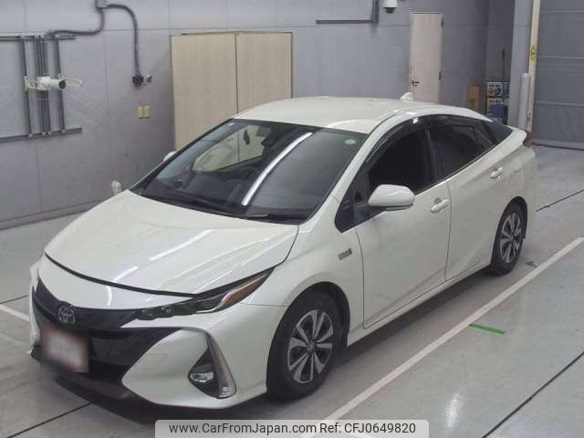 toyota prius-phv 2017 -TOYOTA--Prius PHV DLA-ZVW52--ZVW52-3015964---TOYOTA--Prius PHV DLA-ZVW52--ZVW52-3015964- image 1