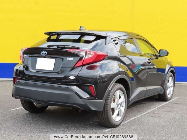 toyota c-hr 2017 -TOYOTA--C-HR DAA-ZYX10--ZYX10-2076332---TOYOTA--C-HR DAA-ZYX10--ZYX10-2076332- image 2