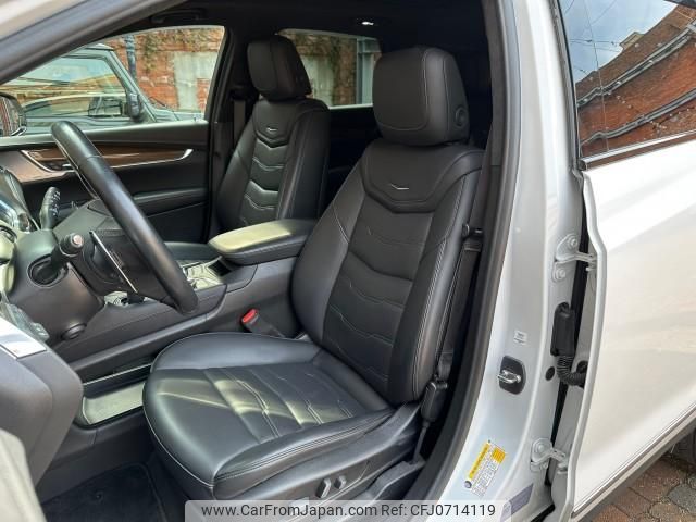 cadillac xt5 2021 quick_quick_7BA-C1UL_1GYFN9RS7MZ212362 image 2